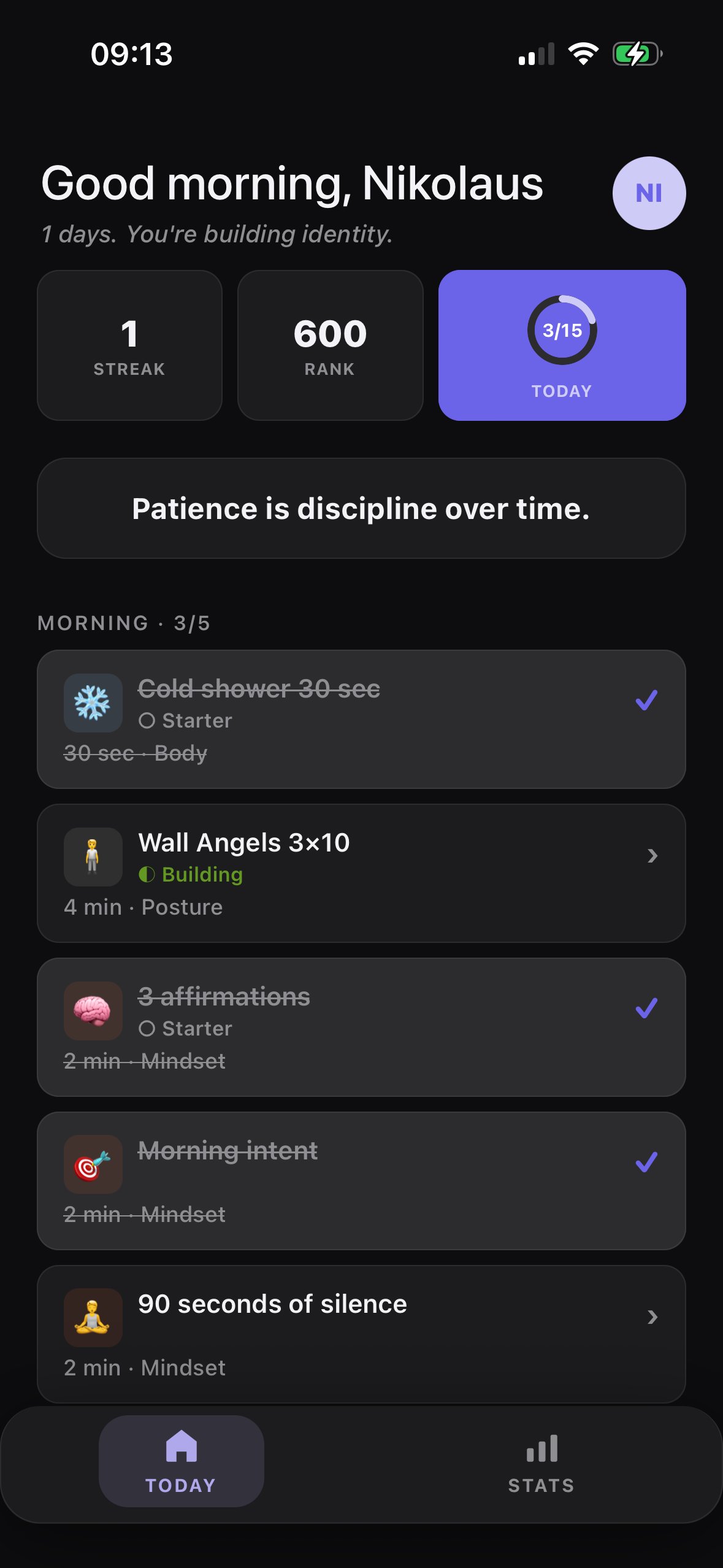 STA7US app home screen showing daily tasks
